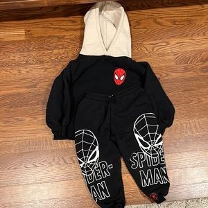 Zara spidey set